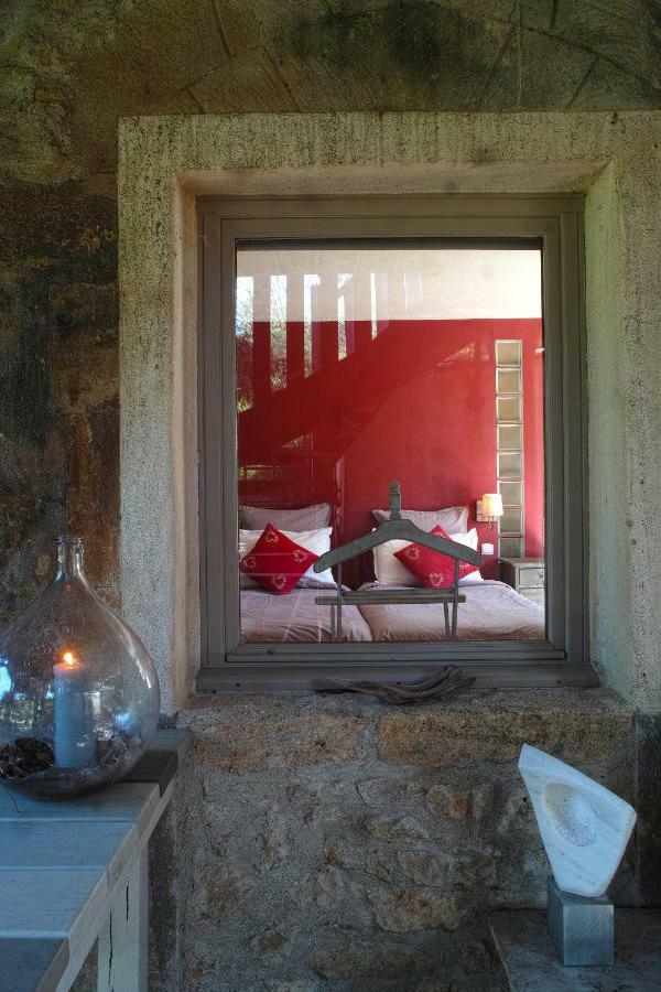 Le Moulin De Picaud Bed & Breakfast Grans Exterior photo